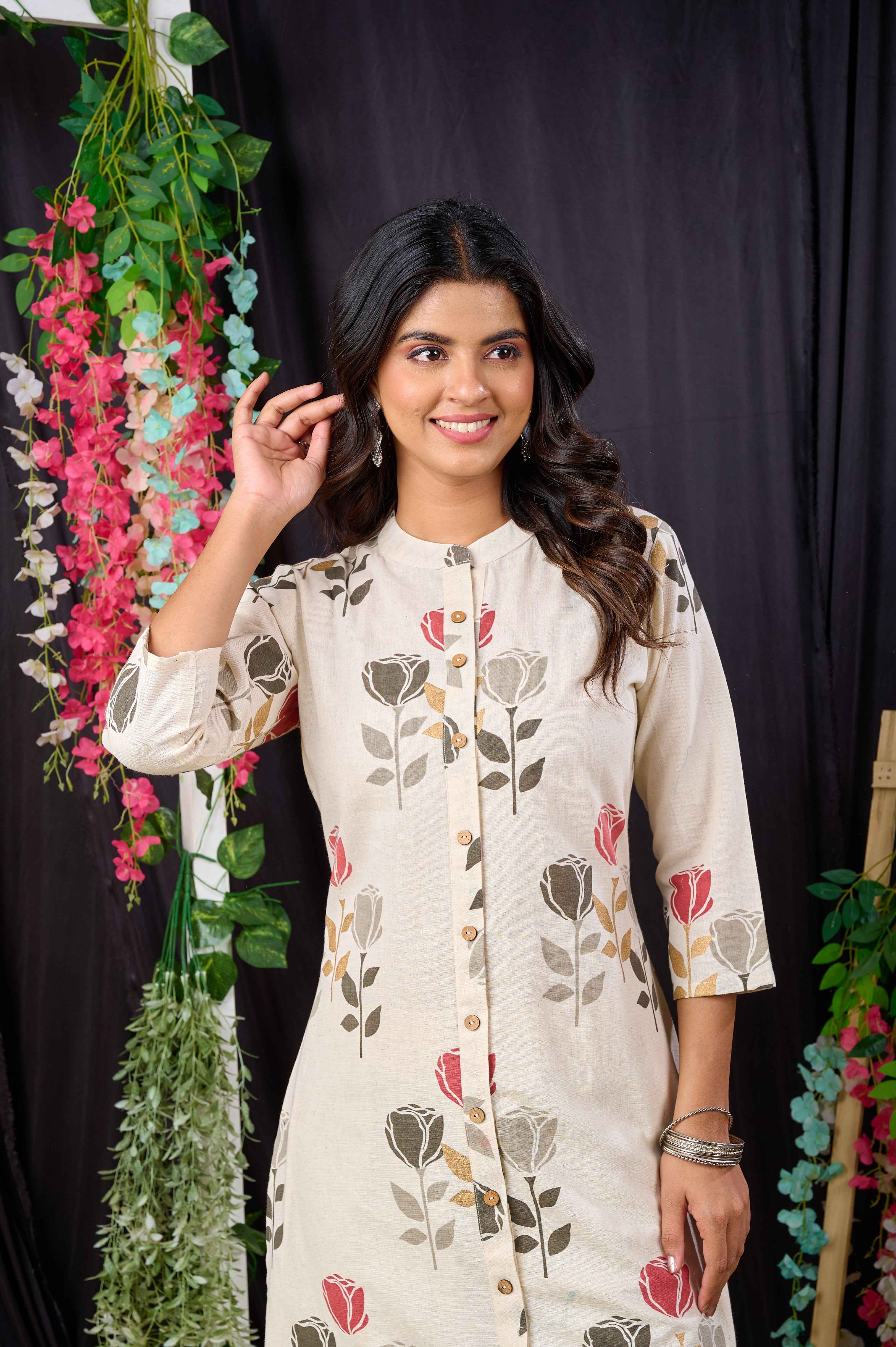 BELVEERA Off White Cotton Red Floral Print Kurta Set