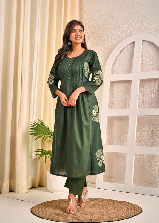 BELVEERA Bottle Green Cotton Women’s Floral Kurta Set
