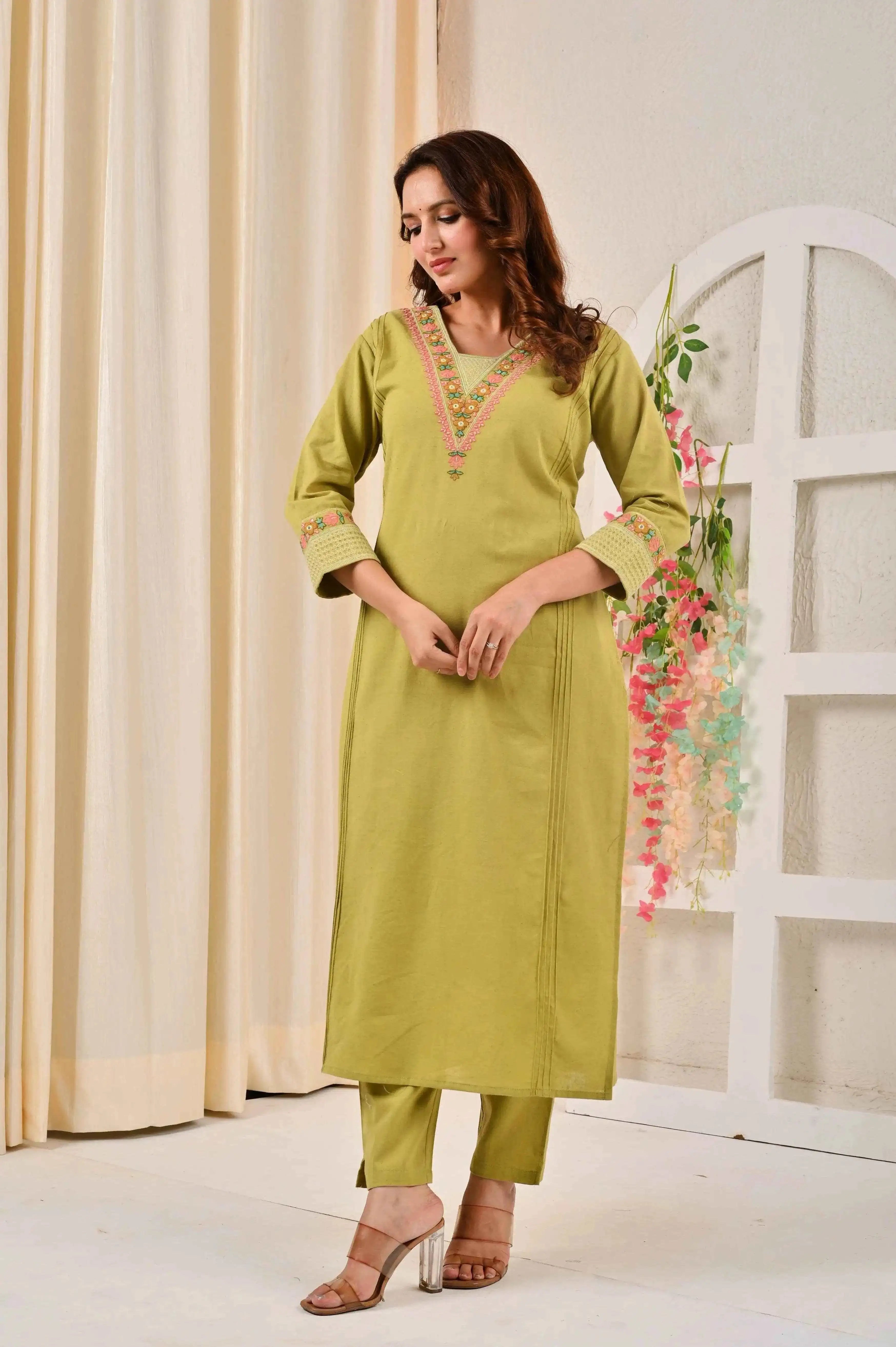 BELVEERA Olive Green Cotton Women’s Kurta Set