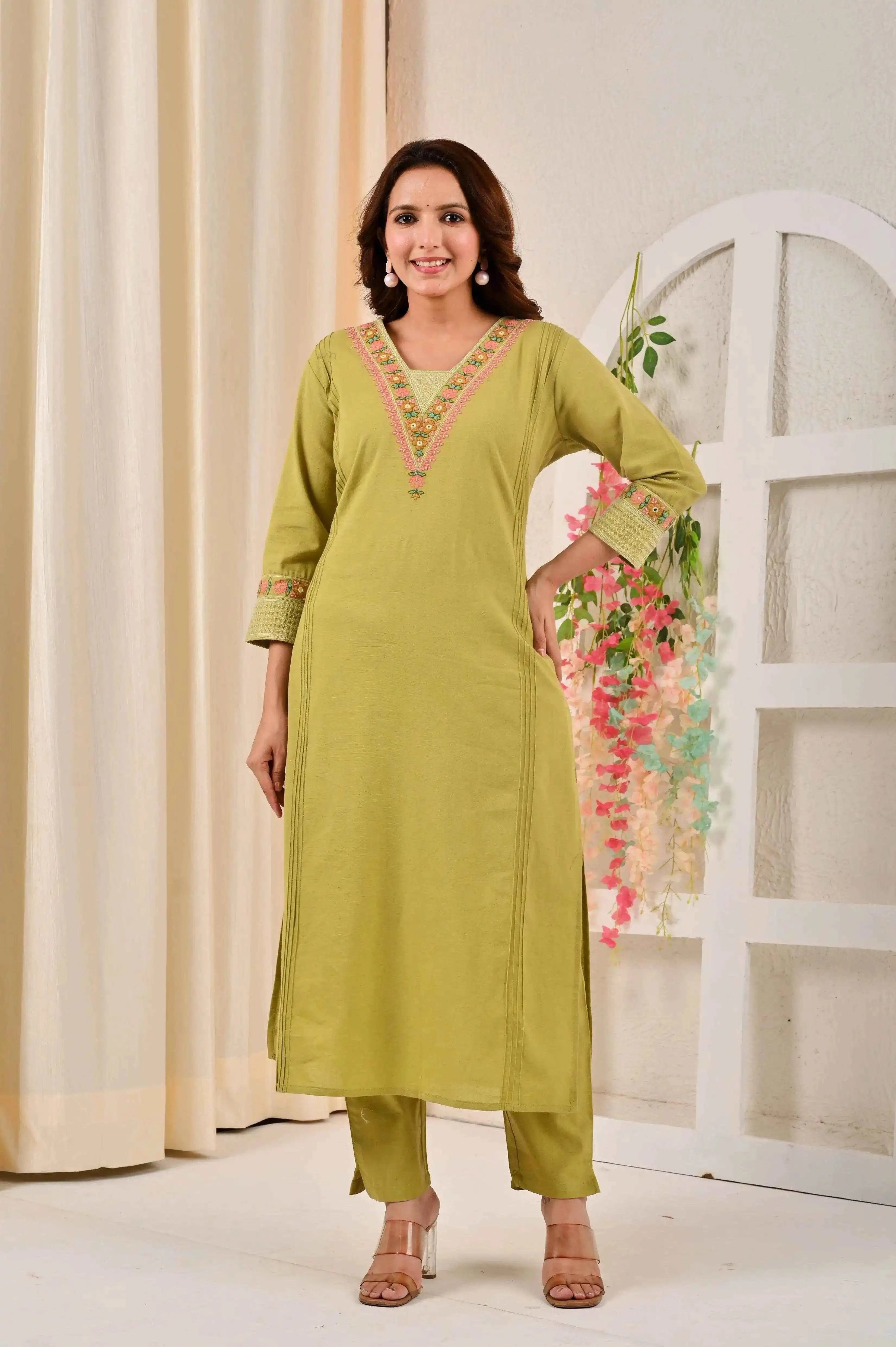 BELVEERA Olive Green Cotton Women’s Kurta Set
