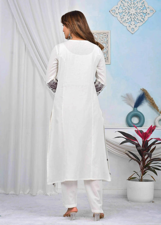 BELVEERA White Cotton Women’s Embroidered Kurta Set