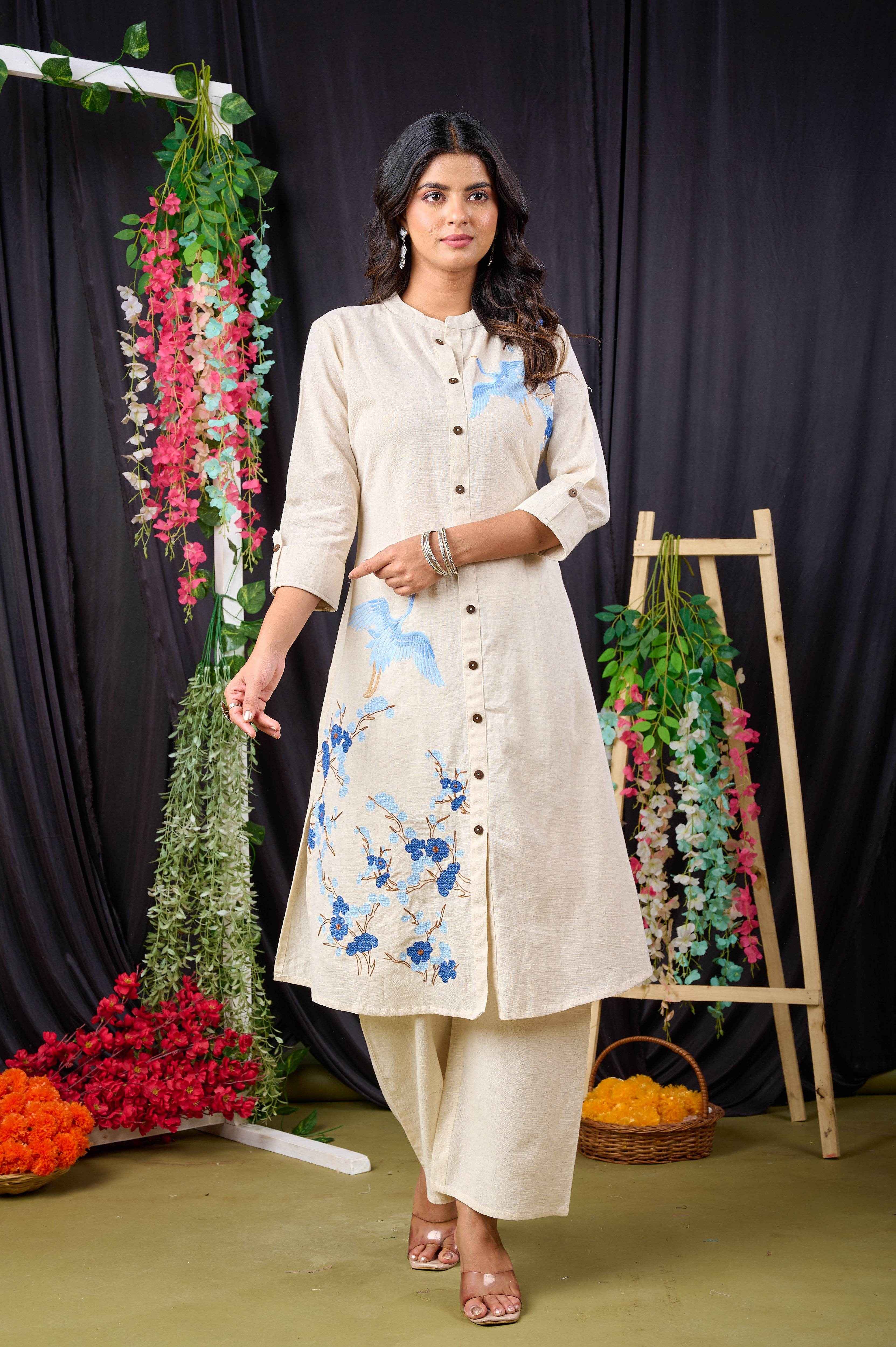 BELVEERA Off White Cotton Women’s Floral Printed Kurta Set
