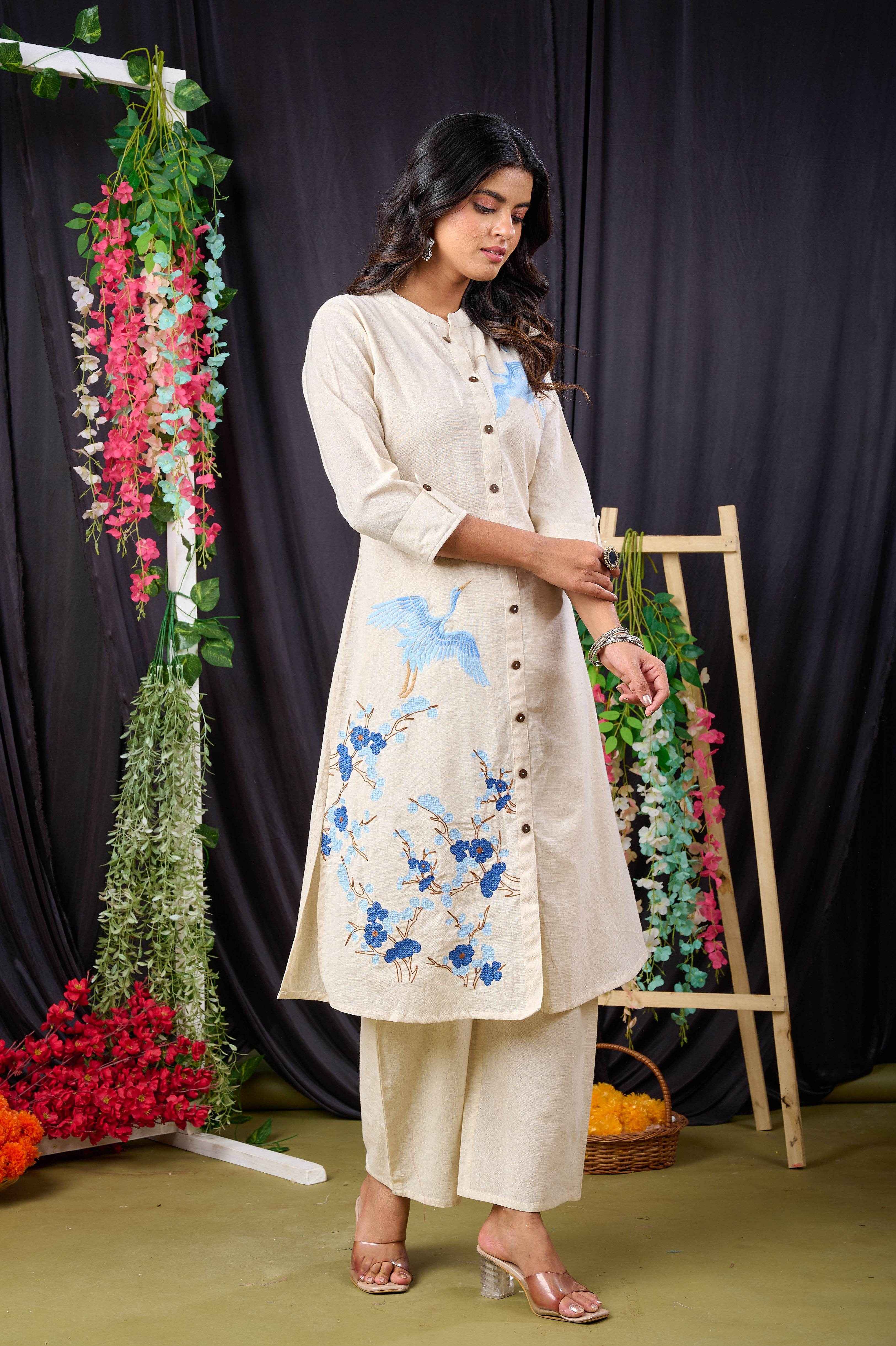 BELVEERA Off White Cotton Women’s Floral Printed Kurta Set