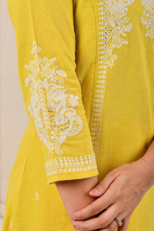 BELVEERA Yellow Cotton Women’s White Embroidered Kurta Set